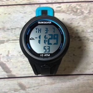 Quicksilver Men’s THE BARREL Wrist Watch 10 ATM